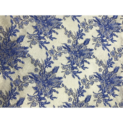 Tissu satiné damassé métallisé : jacquard à motif floral 3D, largeur 145 cm