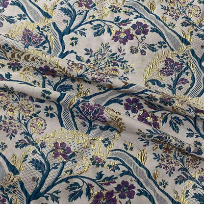 Floral Damask Jacquard Fabric: Retro Palace Style Upholstery, Costume, Decor