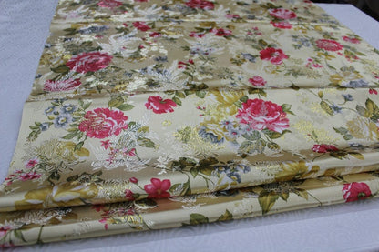 Tissu brocart jacquard à motifs floraux : Tissu pour vêtements traditionnels chinois