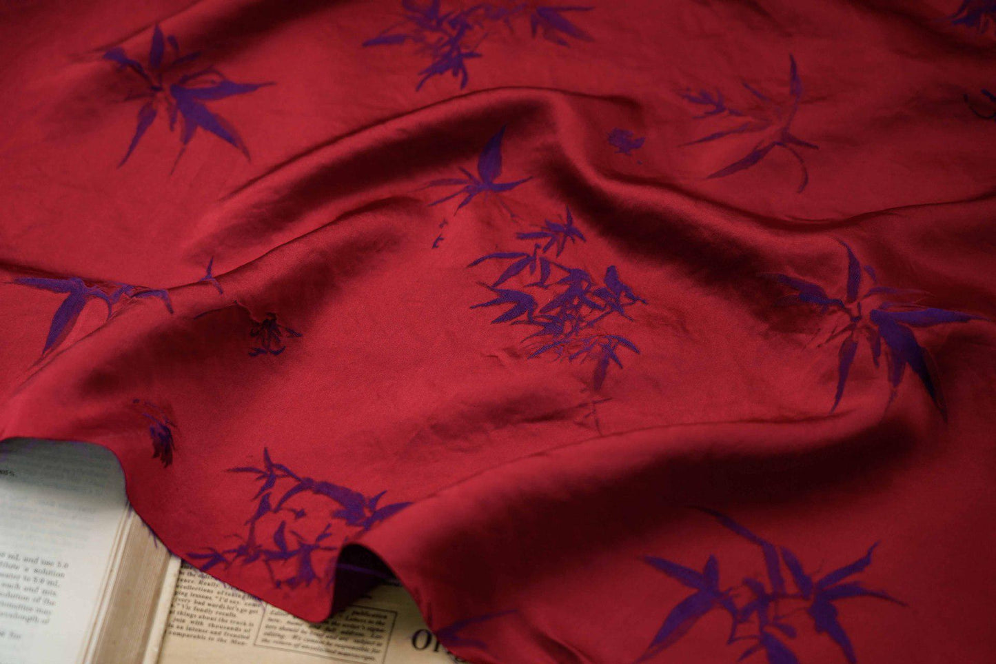 Bamboo Floral Brocade Fabric: Silk Rayon Blend (45"W)