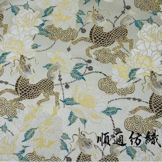 Tissu brocart pivoine Kirin : mélange de soie à motifs floraux chinois (au mètre)