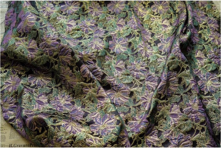 Gold Thread Jacquard Fabric: Retro Reversible Upholstery, Costume, Decor