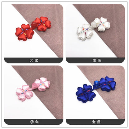 Boutons de couture en satin à motif trèfle à quatre feuilles : nœuds décoratifs pour cheongsam