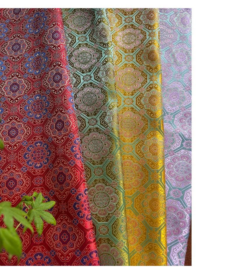 Dunhuang Baoxiang Brocade Fabric: Tibetan Robe, Cheongsam Material���29ï