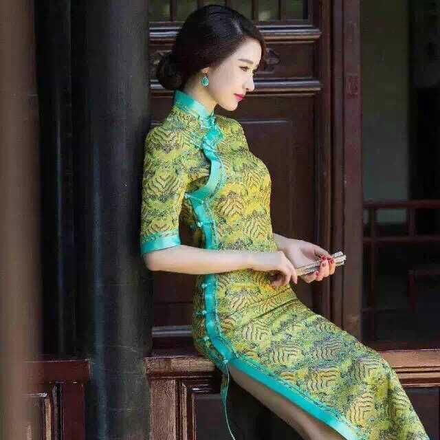 Wave Silk Brocade Fabric: Jacquard Damask, Upholstery & Costume (29.5"W)