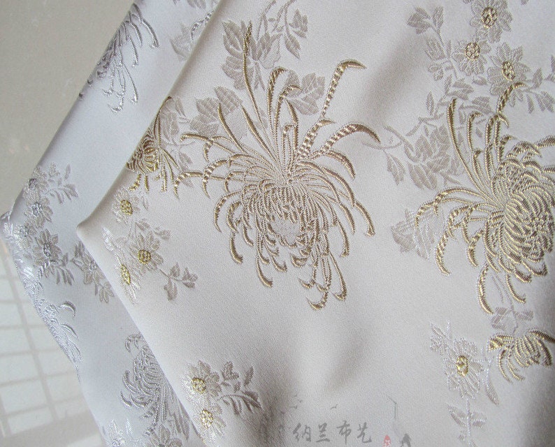 White Chrysanthemum Silk Brocade Fabric: Cheongsam Qipao Sewing Material (29.5"W)