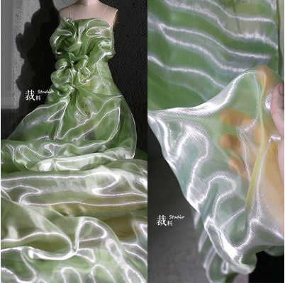 Liquid High-Gloss Organza Fabric: Reflective Fairy Mesh, 59"W