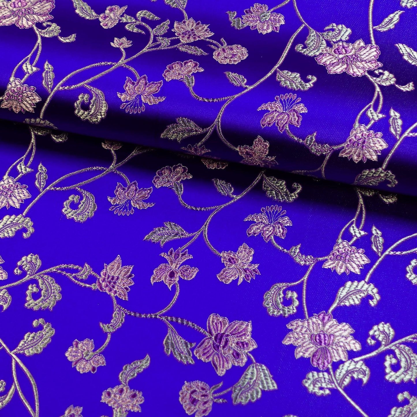 Floral Brocade Fabric: 45" Wide Rayon Nylon Blend