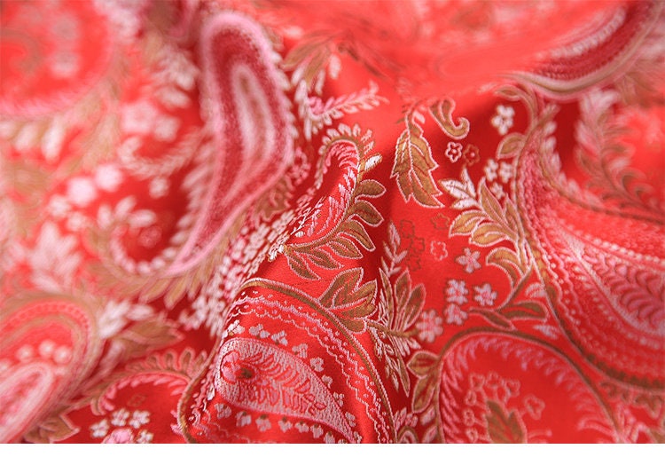Tissu brocart à motifs cachemire : Rayonne - 45 cm