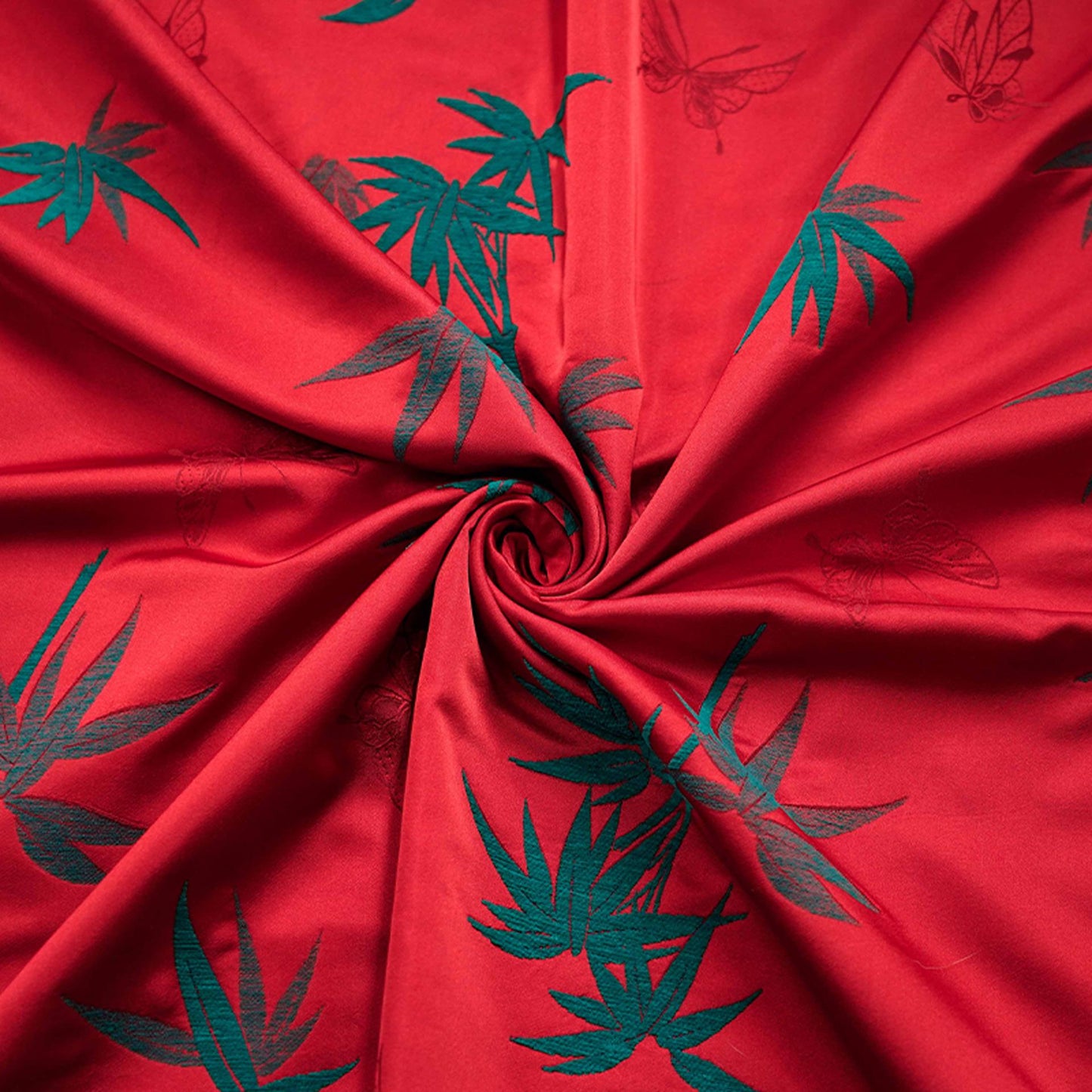 Tissu chenille jacquard réversible : tissage floral japonais en relief (55 po L)