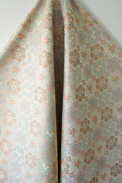 Tissu brocart Song avec jacquard doré ��� Tissage traditionnel chinois de luxe pour la couture et l'artisanat"W
