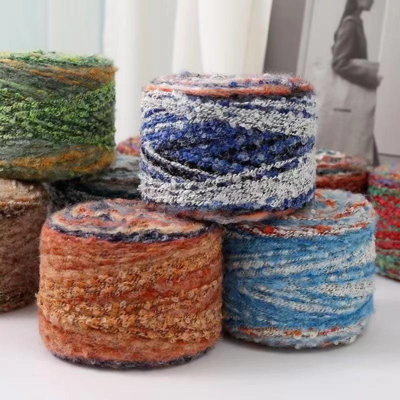 Fil de soie mohair teint à la main : Laine à tricoter dégradée arc-en-ciel (50 g/100 m)