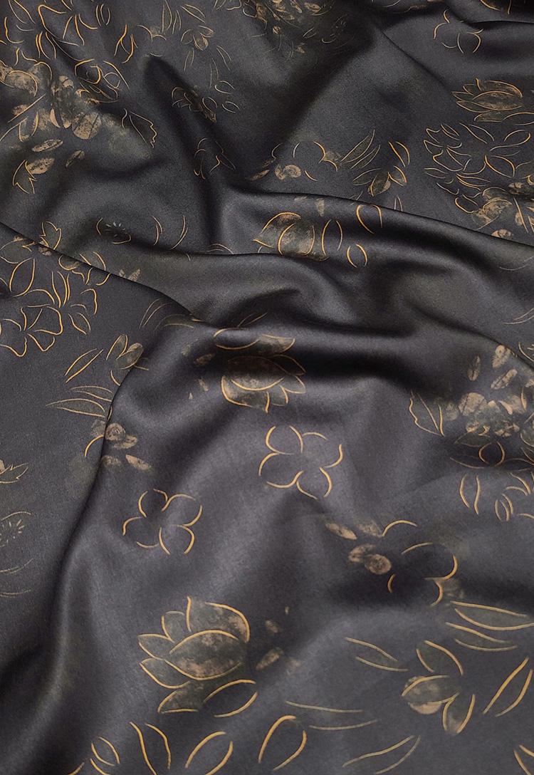 Chinese Ink Painting Cotton Fabric: Floral Drapery, Costume Sewing (55"W)