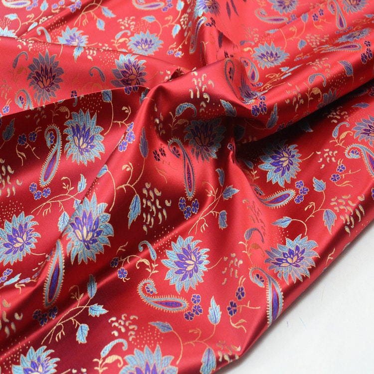 Tissu brocart de soie rouge : 89 cm de large, motif pivoine, tissu de mariage chinois