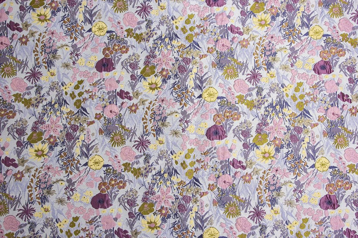 Tissu jacquard à motifs floraux : rayonne polyester gaufrée réversible, 150 cm de large