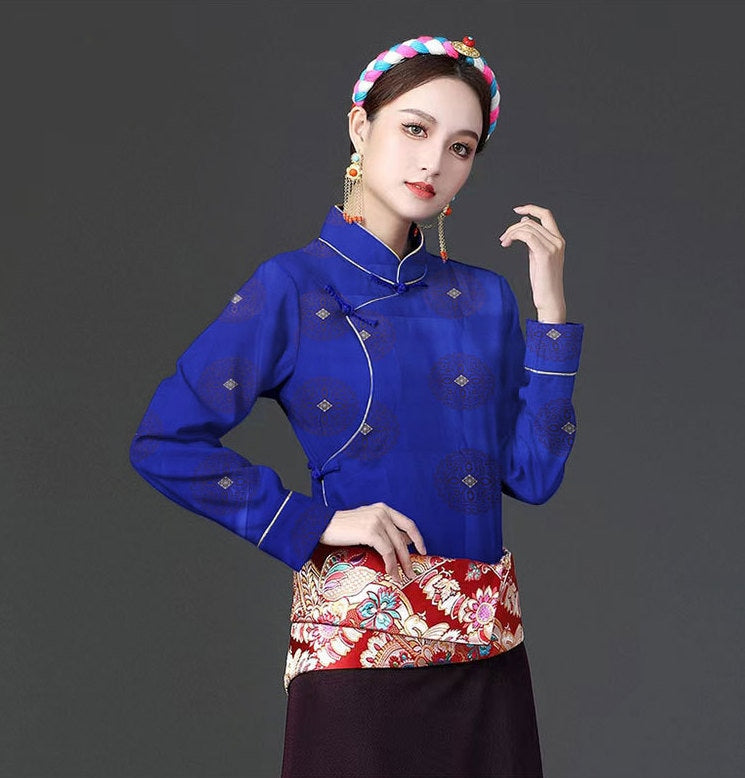 Tissu brocart bleu : jacquard de rayonne de style sino-mongol (largeur : 75 cm)