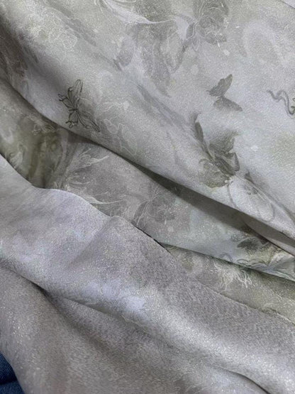 Tissu jacquard en rayonne à motif médaillon chinois et feuille d'or métallisée