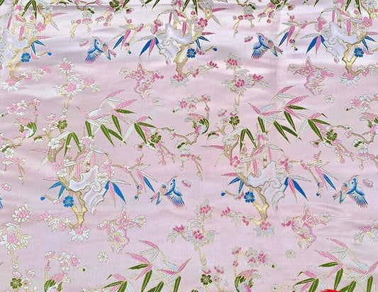 Tissu brocart jacquard à motif floral : 59 po de largeur, revêtement en satin