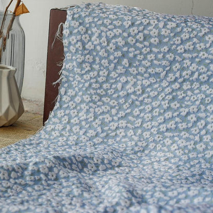 Tissu jacquard floral en relief : texture rigide 3D, largeur 135 cm (53 po) – Mélange de rayonne