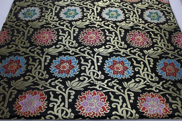 Tissu brocart jacquard à motifs floraux : style sino-mongol (vendu au mètre)
