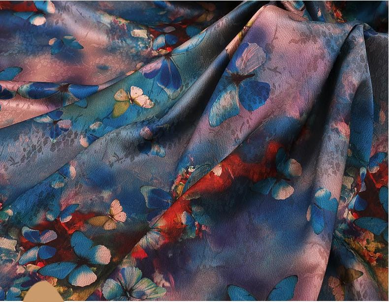 Tissu satin de soie à motif papillon - 150 cm de large