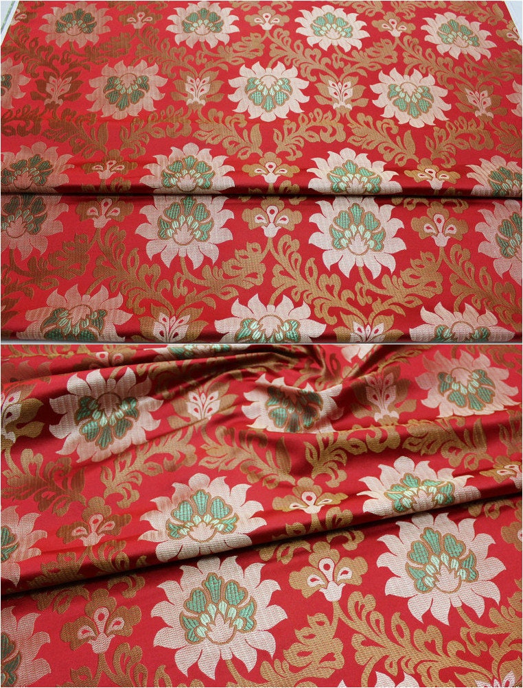Tissu brocart Lotus Lurex : 75 cm de large, textile tibétain