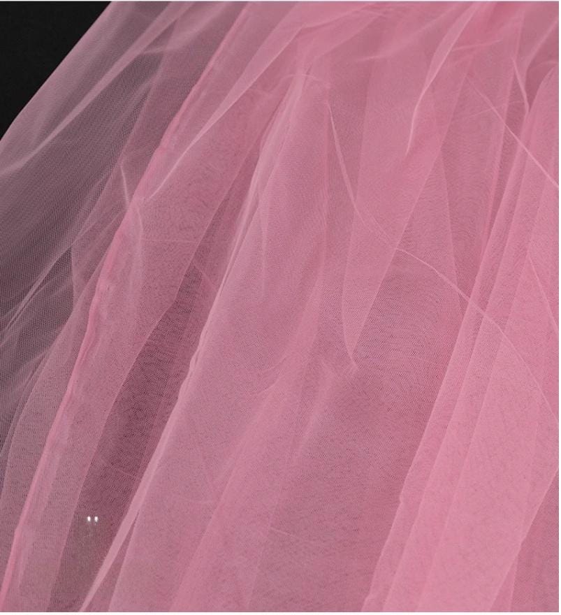 Tissu en maille transparente rouge ��" Gaze de polyester large