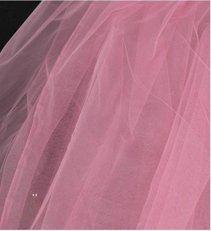 Tissu en maille transparente rouge ��" Gaze de polyester large