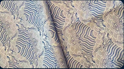 Tissu brocart de soie et rayonne à motif vagues océaniques - 150 cm de large