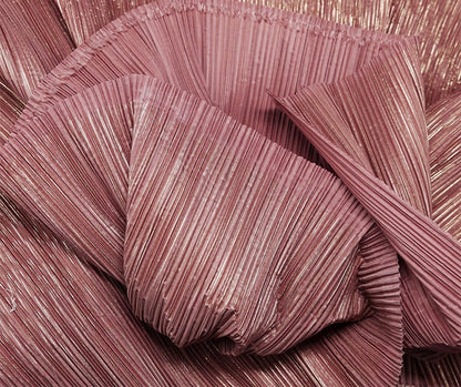 59"W Shiny Pleated Crepe Fabric: DIY Wedding Costume Decor