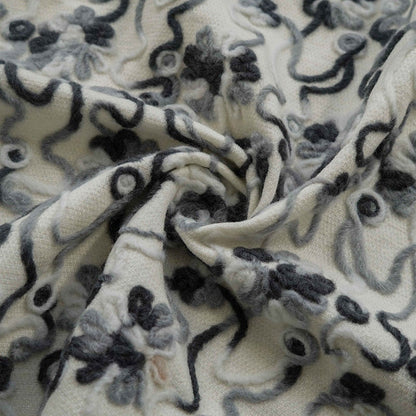 Tissu peluche à fleurs 3D : polyester tricoté de couleur contrastée, 140 cm de large