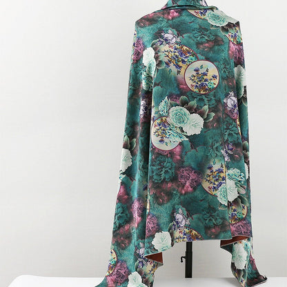 Tissu satiné bleu paon à motifs floraux : tissu à coudre imprimé numériquement, 150 cm de large