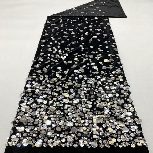 Tissu velours à sequins et perles : broderie dégradée, 124 cm de large