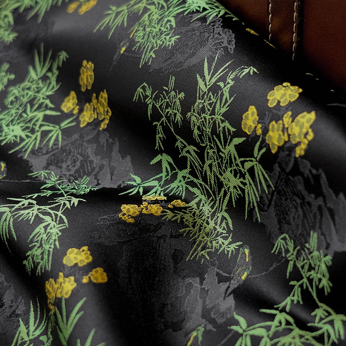 Tissu jacquard bambou oriental : 162,5 cm de large, polyester, matériau de couture