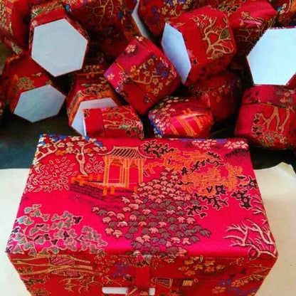Tissu brocart de soie chinois ancien : Ameublement et couture (59 po de largeur)