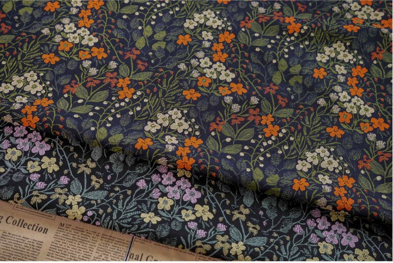 Floral Jacquard Woven Fabric: Country Style Upholstery, 57"W