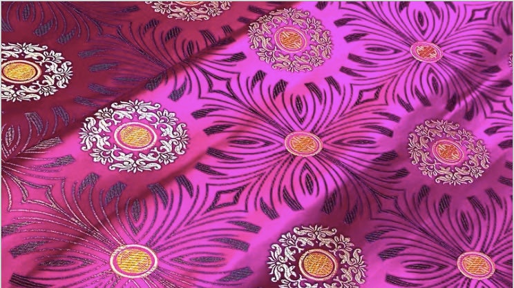 Brocart de soie à motif floral : ameublement et couture, largeur 75 cm