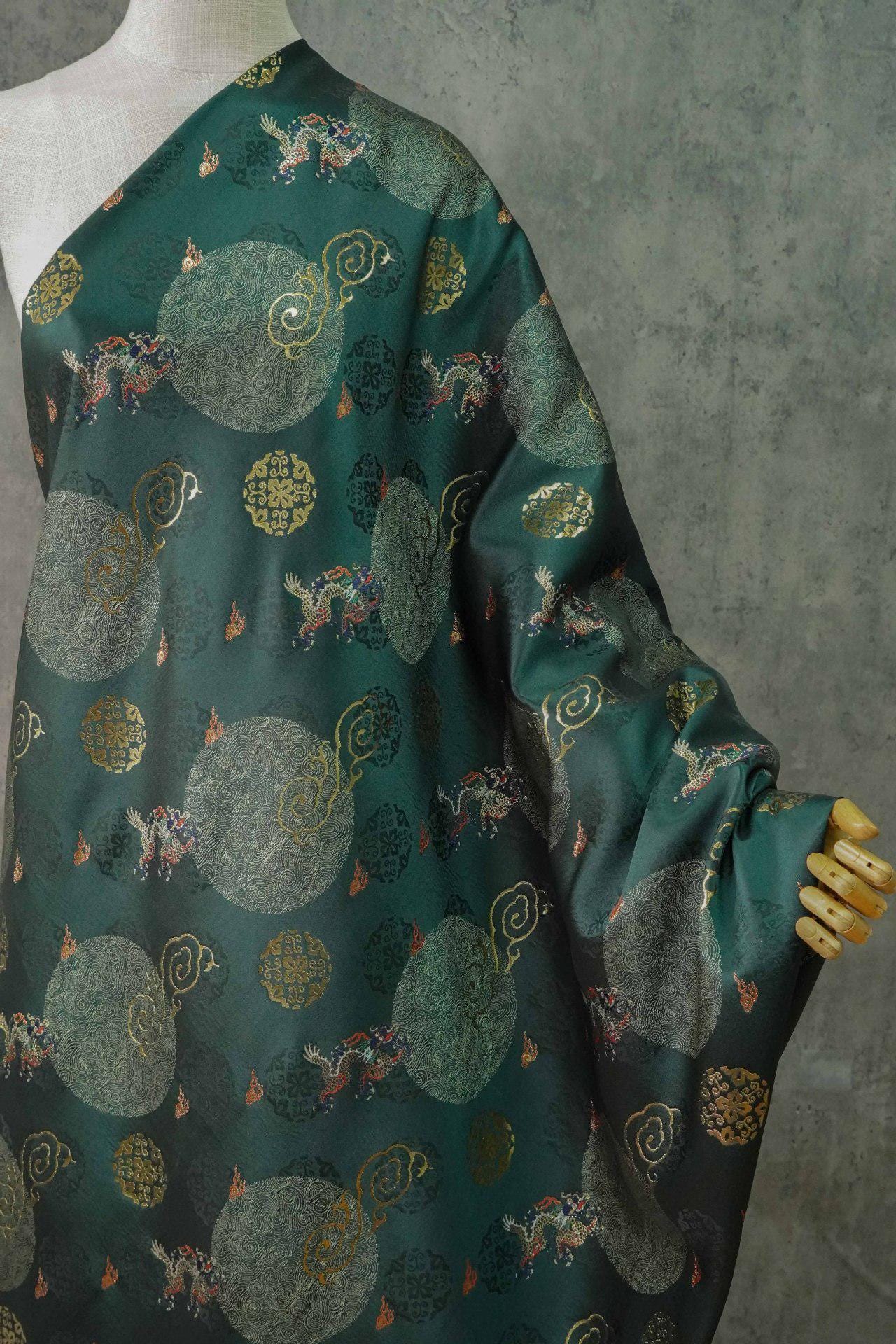 Dragon Silk Brocade Fabric: Emperor Robe Cheongsam Sewing Material