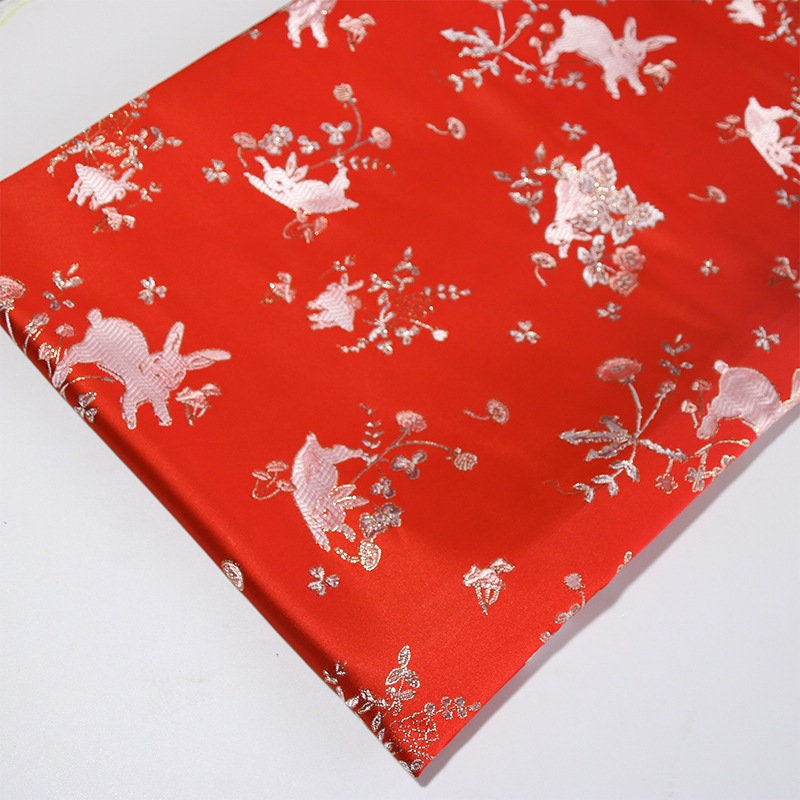 Rabbit Jacquard Brocade Fabric: 57"W Silk Rayon Damask