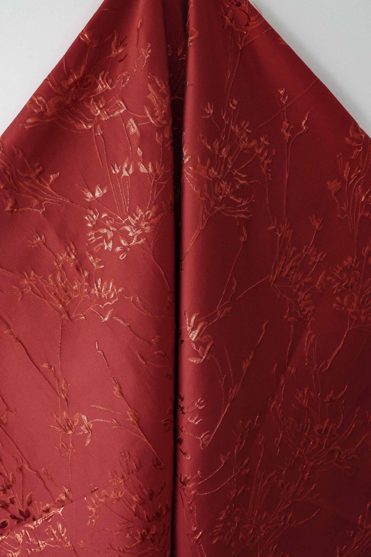 Embossed Gold Thread Floral Jacquard Fabric ��� Festive & Elegan"W