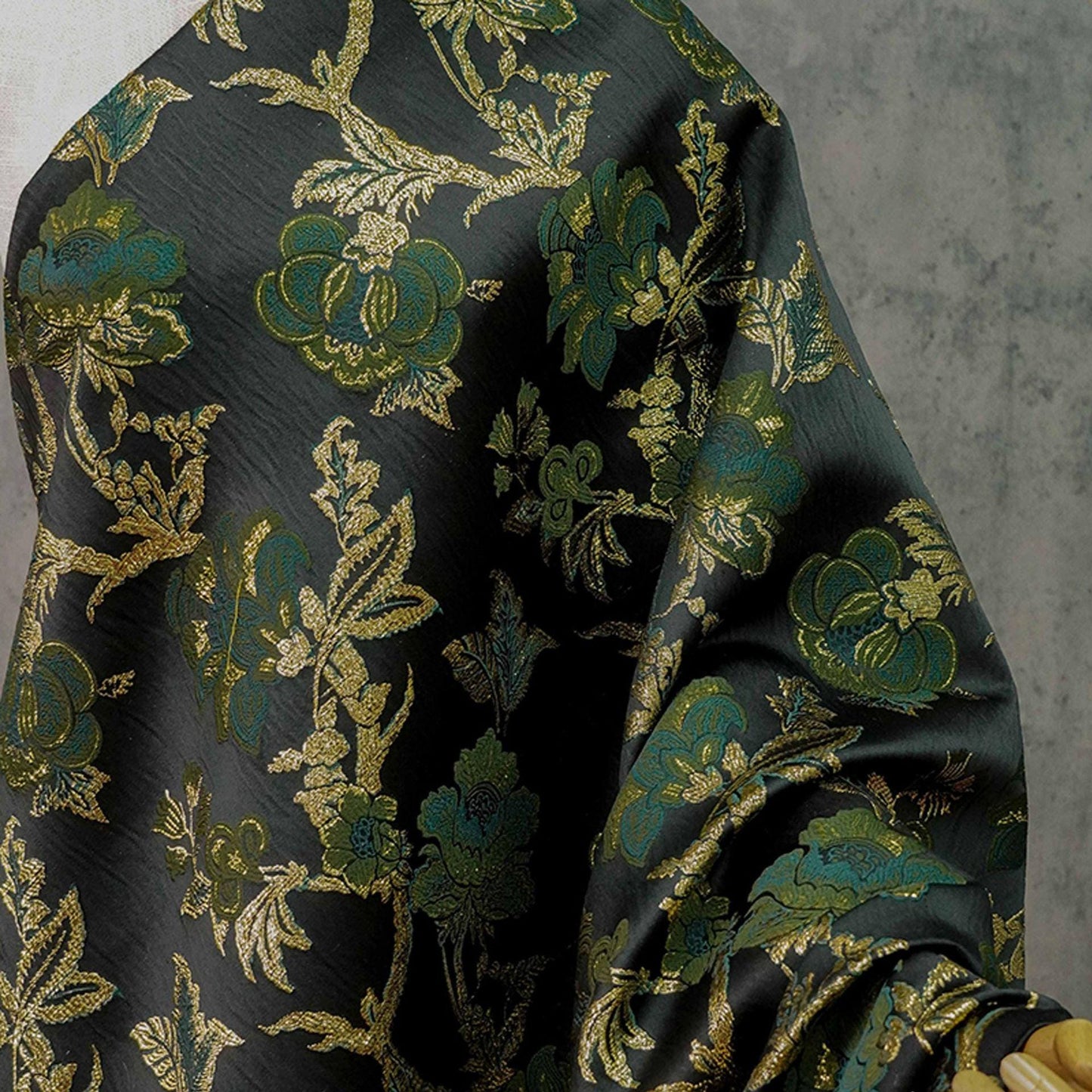 Gold Thread Jacquard Fabric: 3D Texture Upholstery, Costume, & Handbag Material