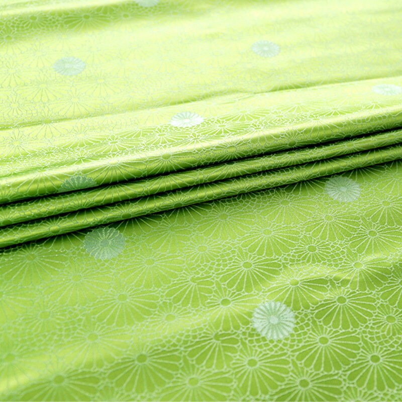 Tissu brocart floral bleu : robe mongole chinoise, matelassage, couture (largeur : 75 cm)
