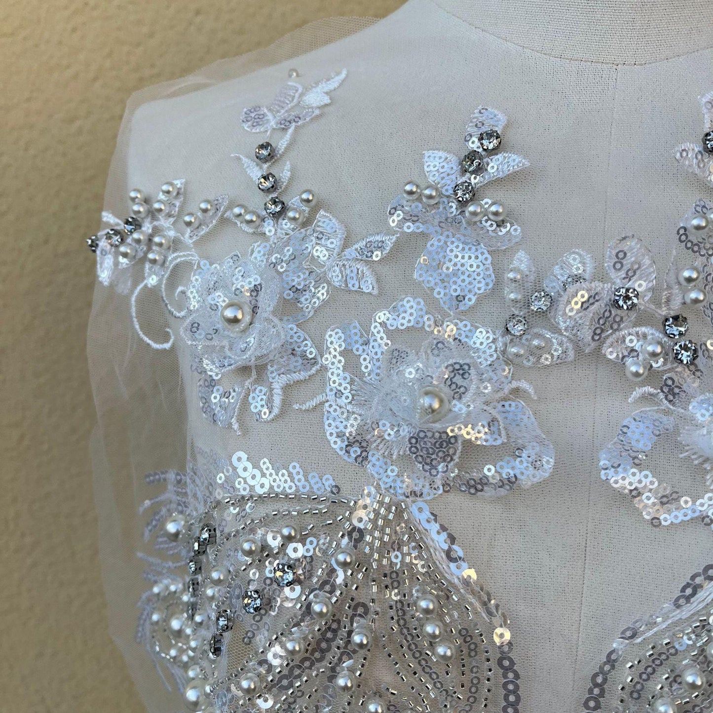 Embroidered Lace Trim: Light Ivory Bridal Wedding Veil with Sequins