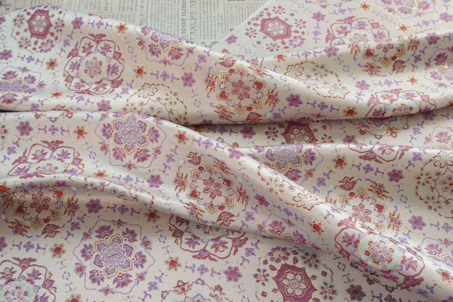 Tissu brocart floral bleu ciel : Jacquard à fil d'or, couture Cheongsam Hanfu