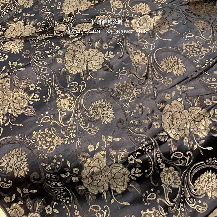 Tissu brocart floral vintage : Soie rayonne noir café, 75 cm de large