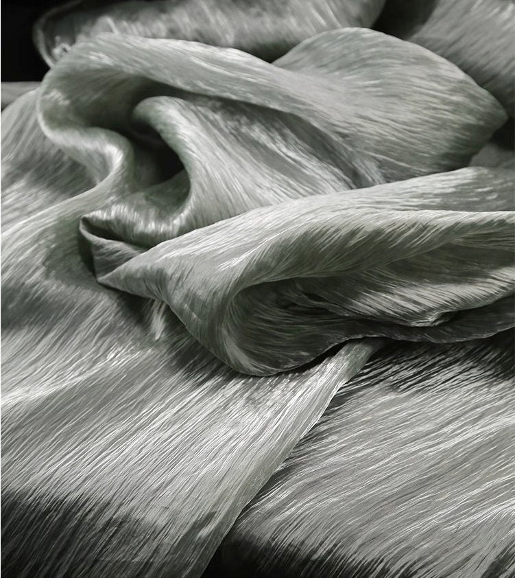 Glitter Organza Fabric: Hand-Ruffled Textured Apparel, 48" Width
