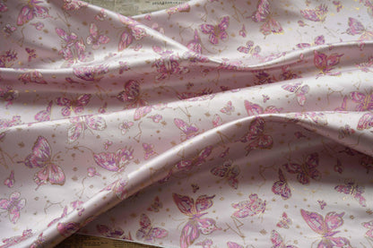 Tissu brocart de soie rose : Jacquard à motifs floraux papillons, 150 cm de large