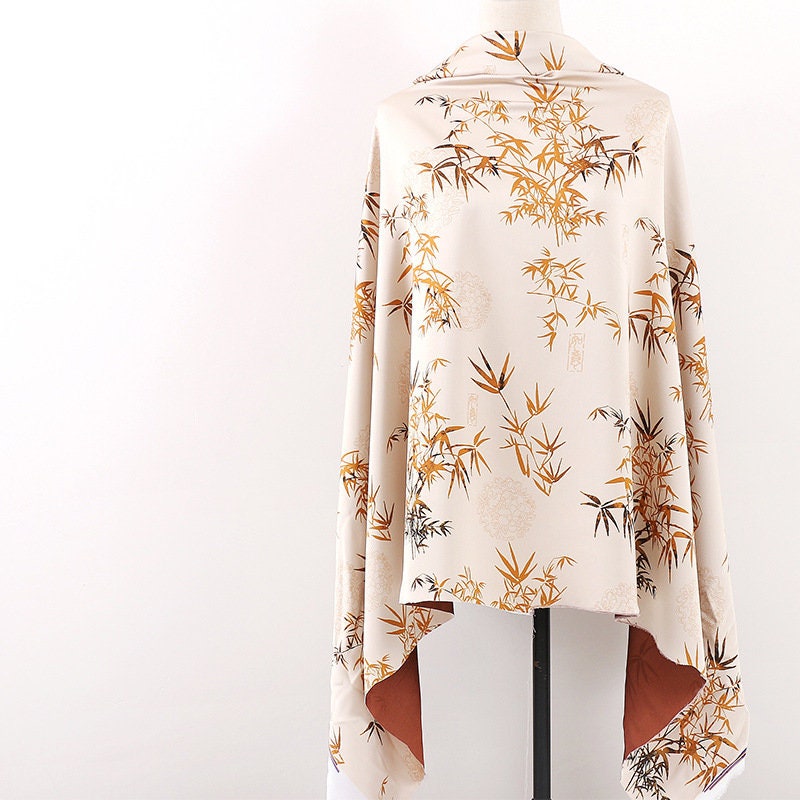 Tissu satin de soie Tea : imprimé bambou, 150 cm de large