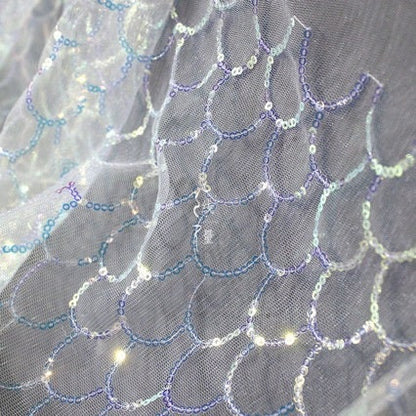 Tissu à paillettes écailles de sirène - 127 cm de large - Tissu de créateur brodé
