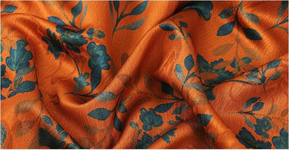 Tissu en soie imprimé numérique « Plum Blossom Tea », 150 cm de large.